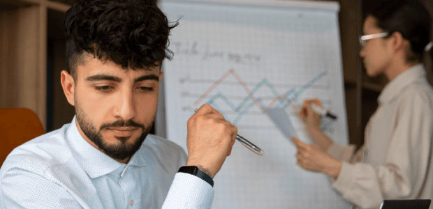 Discussing technology insights